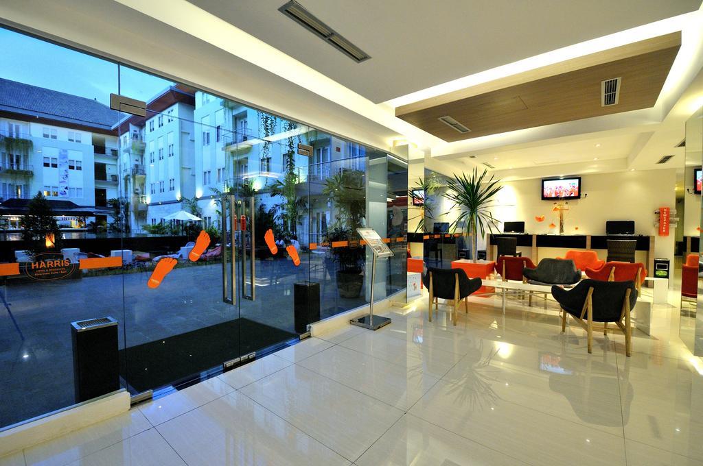 Harris Hotel & Residences Riverview Kuta, Bali Kuta Lombok Exterior foto